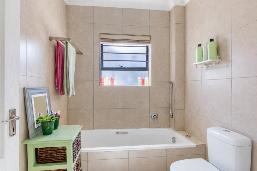 2 Bedroom Property for Sale in Audas Estate Western Cape